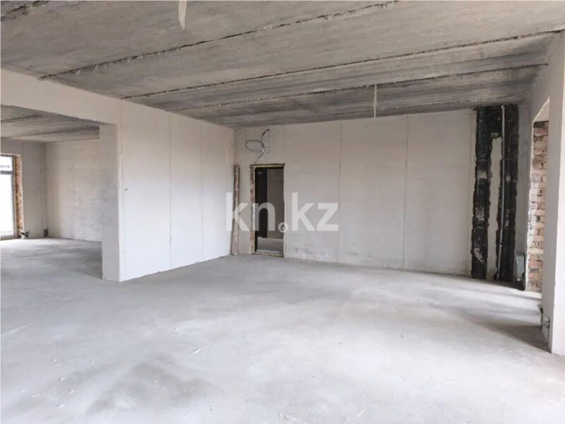 Продажа 4-комнатной квартиры, 125 м² - Продажа четырехкомнатных квартир в кирпичном доме в Караганде - страница 5 фото 2 из 2