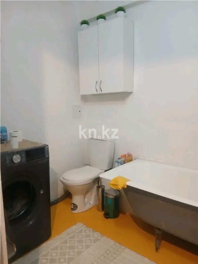 Продажа 1-комнатной квартиры, 38 м² - Продажа квартир от собственников в Алматы - страница 4 фото 3 из 4