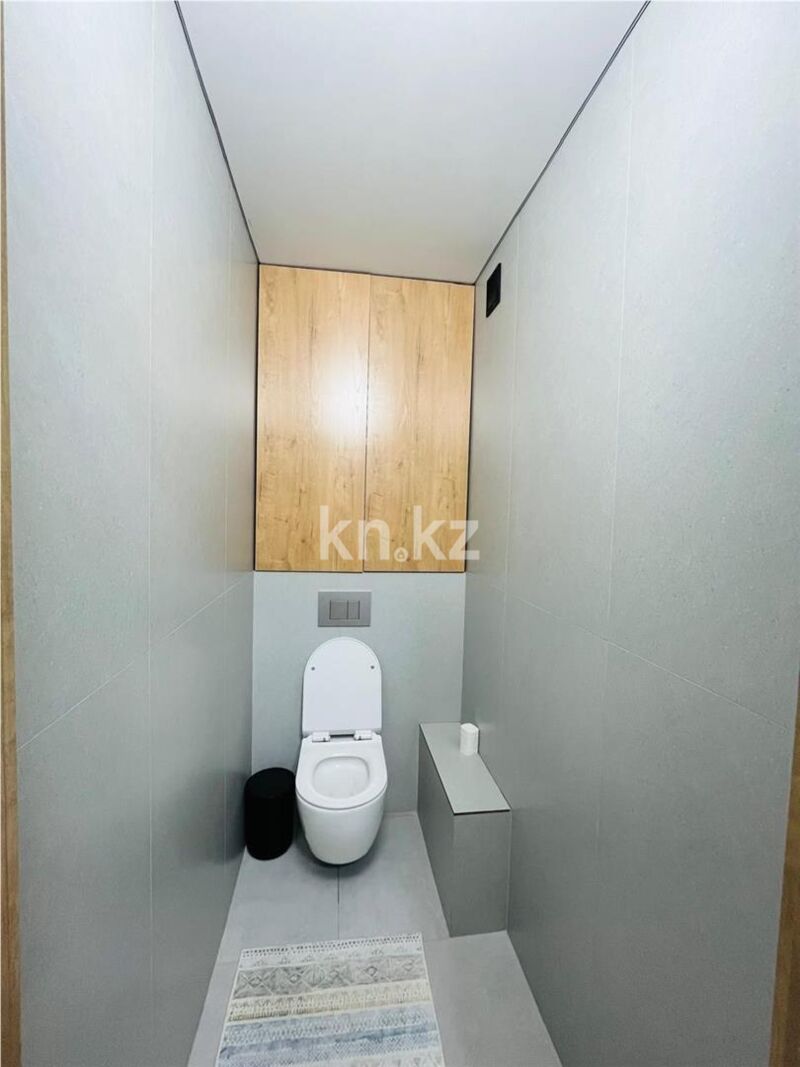 Продажа 2-комнатной квартиры, 73 м² - Продажа квартир в блочном доме в Караганде - страница 2 фото 9 из 18