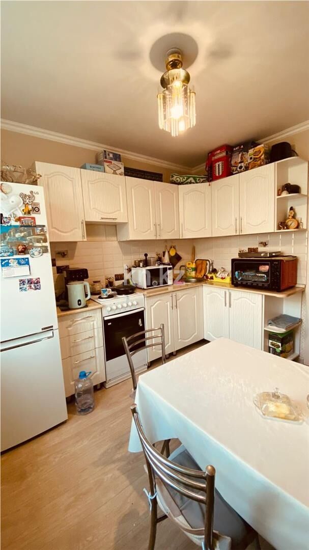 Продажа 4-комнатной квартиры, 86 м² - Продажа четырехкомнатных квартир в панельном доме в Караганде - страница 4 фото 9 из 14