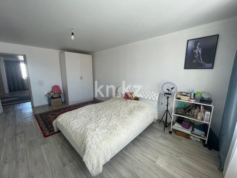 Продажа 5-комнатного дома, 181 м² - Продажа домов, коттеджей в Караганде - страница 4 фото 8 из 19