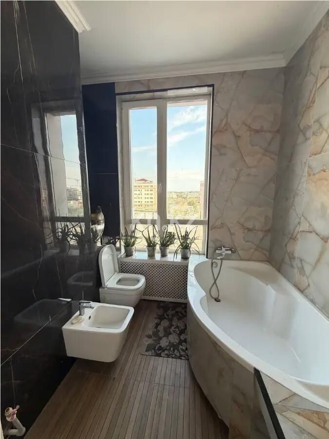 Продажа 4-комнатной квартиры, 110 м² - Продажа квартир в новостройках Астаны - страница 131 фото 5 из 6