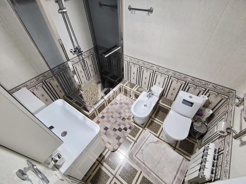 Продажа 4-комнатной квартиры, 210 м² - Продажа квартир в монолитно-каркасном доме в Казахстане - страница 3 фото 25 из 31