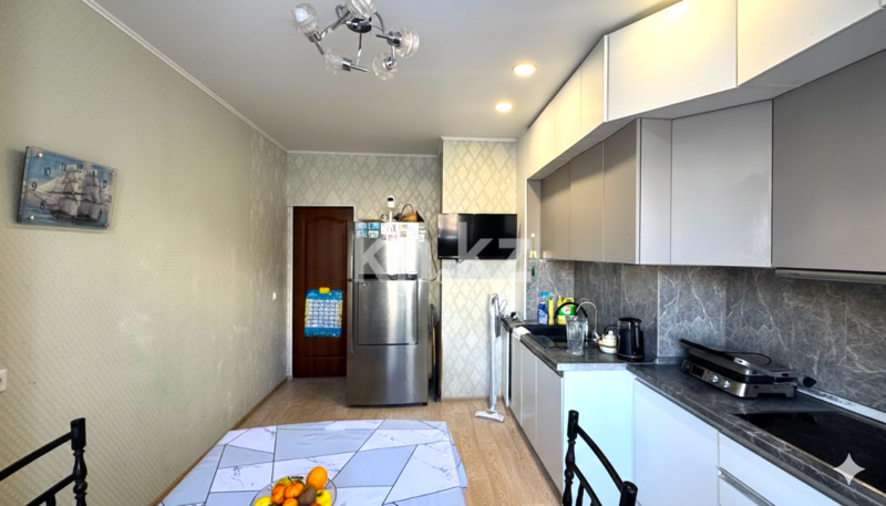 Продажа 3-комнатной квартиры, 88 м² - Продажа квартир в кирпичном доме в Казахстане - страница 4 фото 19 из 21