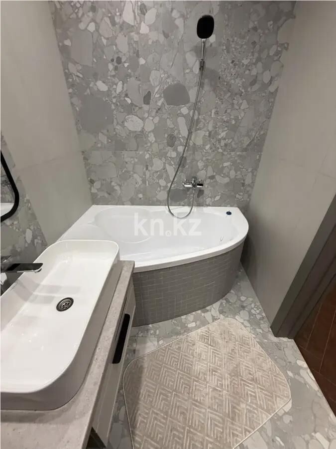 Продажа 3-комнатной квартиры, 100 м² - Продажа трехкомнатных квартир на Юго-Востоке Караганды - страница 13 фото 6 из 7