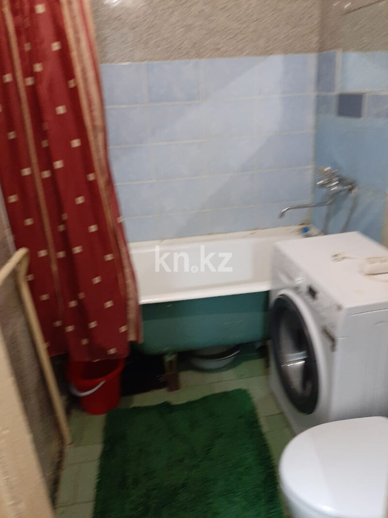 Продажа 1-комнатной квартиры, 28.9 м² - Продажа жилой и коммерческой недвижимости в Усть-Каменогорске фото 10 из 10