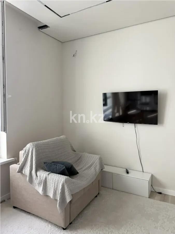 Продажа 2-комнатной квартиры, 42 м² - Продажа двухкомнатных квартир в р-не Есиль Астаны - страница 45 фото 1 из 3