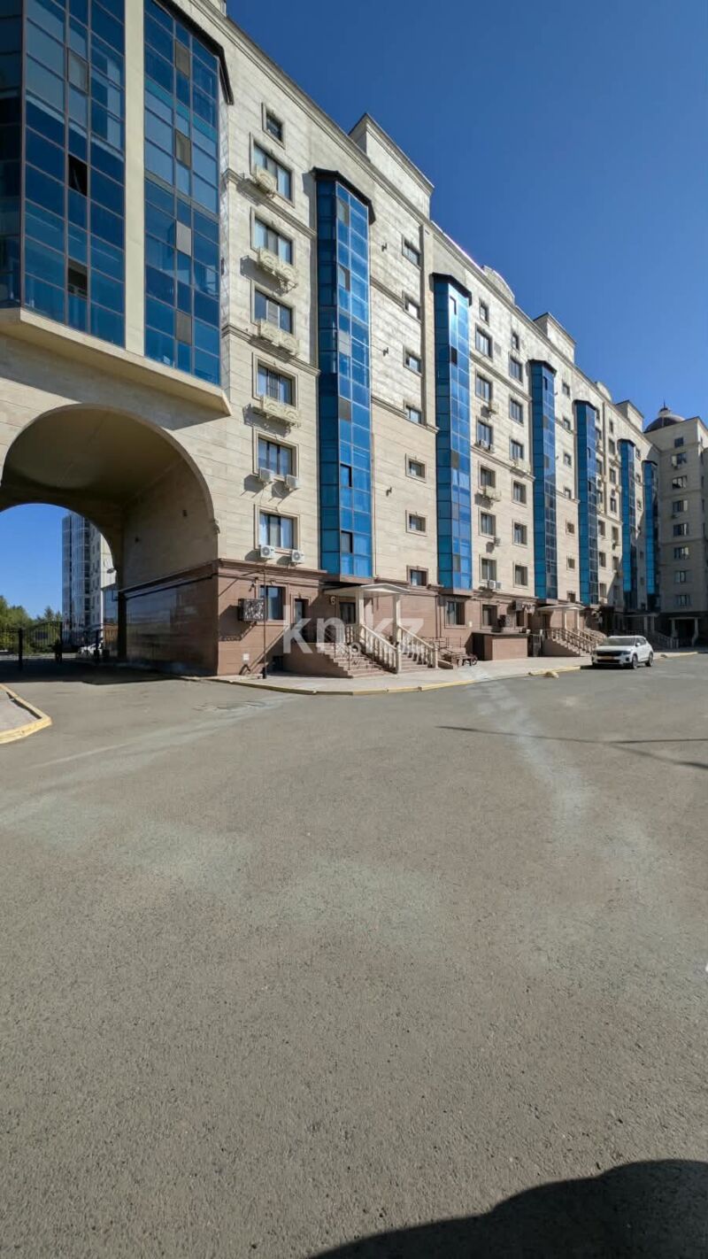 Продажа 3-комнатной квартиры, 99.7 м² - Продажа жилой и коммерческой недвижимости в Уральске фото 4 из 37