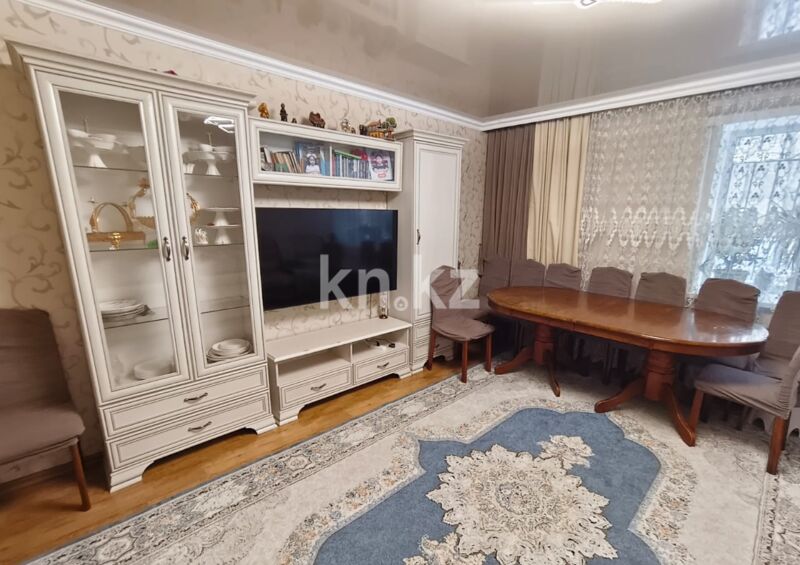 Продажа 4-комнатной квартиры, 76 м² - Продажа четырехкомнатных квартир в кирпичном доме в Караганде - страница 7 фото 2 из 15