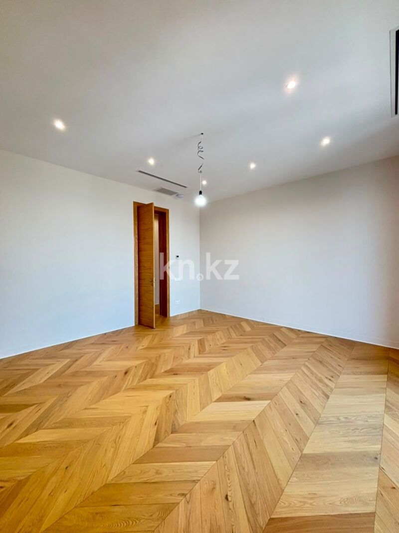 Продажа 3-комнатной квартиры, 194 м² - Продажа квартир в монолитном доме в Астане - страница 3 фото 16 из 36