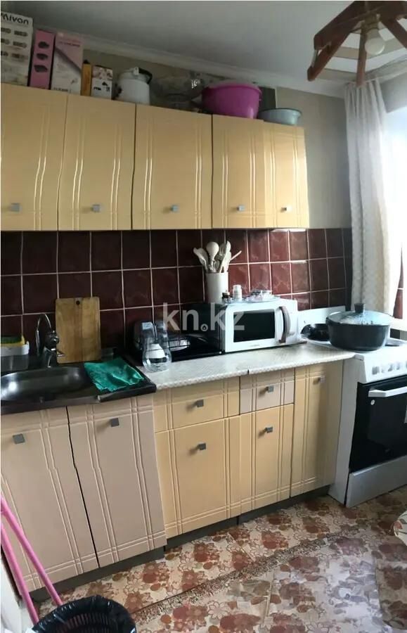 Продажа 2-комнатной квартиры, 45 м² - Продажа двухкомнатных квартир в панельном доме в Караганде - страница 20 фото 3 из 6