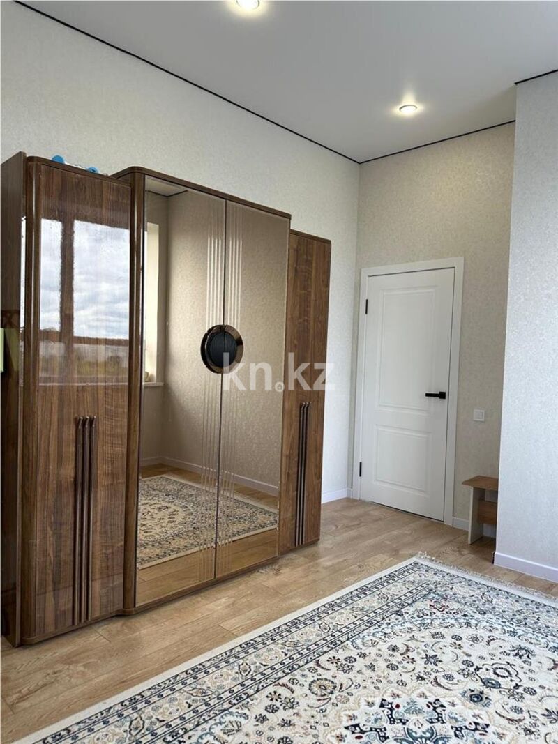 Продажа 2-комнатной квартиры, 60 м² - Продажа двухкомнатных квартир в кирпичном доме в Казахстане фото 2 из 19