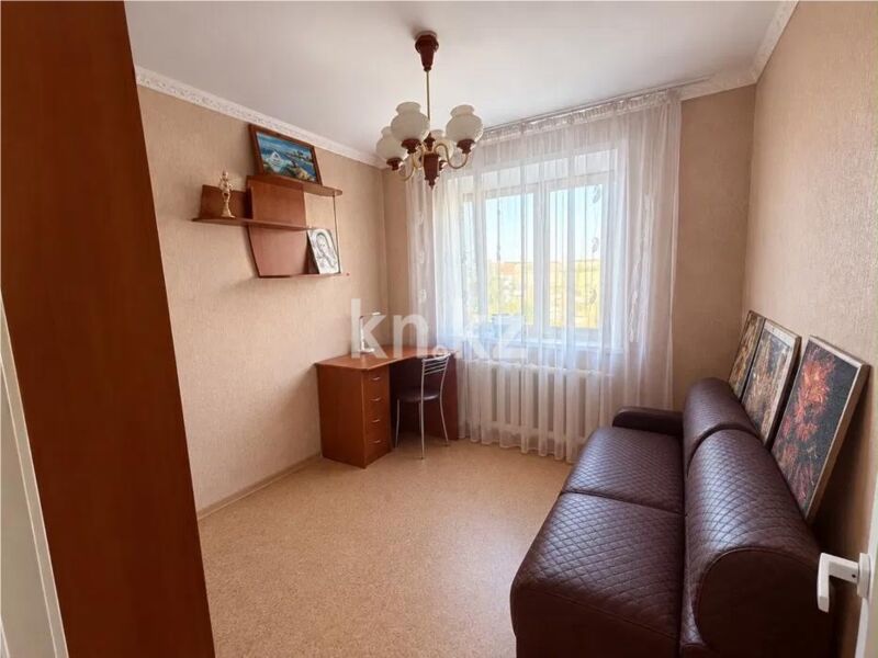Продажа 4-комнатной квартиры, 81 м² - Продажа четырехкомнатных квартир в панельном доме в Караганде фото 3 из 5