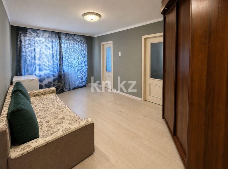 Продажа 3-комнатной квартиры, 47 м² - Продажа трехкомнатных квартир на Юго-Востоке Караганды - страница 18 фото 1 из 6
