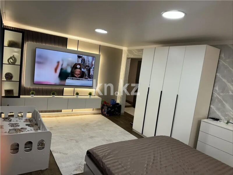 Продажа 1-комнатной квартиры, 40 м² - Продажа недвижимости в Караганде - страница 2 фото 1 из 5
