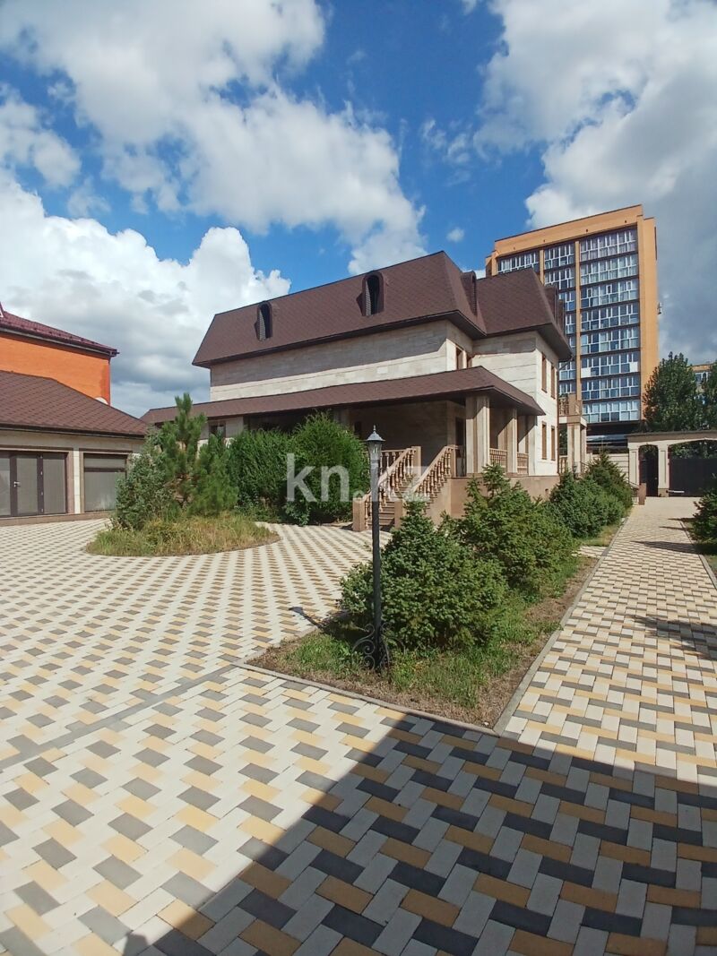 Продажа 6-комнатного дома, 678 м² - Продажа домов, коттеджей в Караганде фото 11 из 12