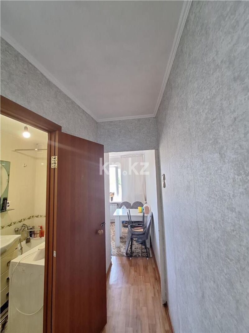 Продажа 2-комнатной квартиры, 45 м² - Продажа двухкомнатных квартир на Юго-Востоке Караганды - страница 25 фото 14 из 17