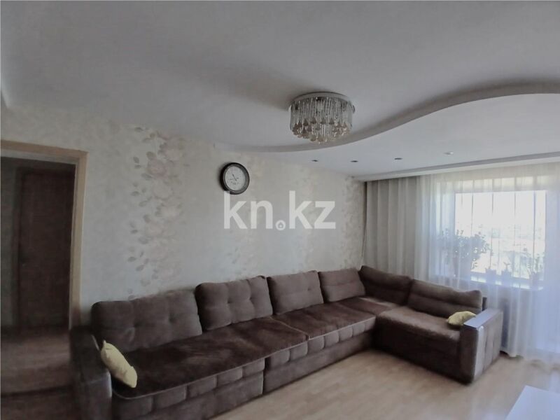 Продажа 3-комнатной квартиры, 68 м² - Продажа трехкомнатных квартир в кирпичном доме в Караганде - страница 25 фото 1 из 14