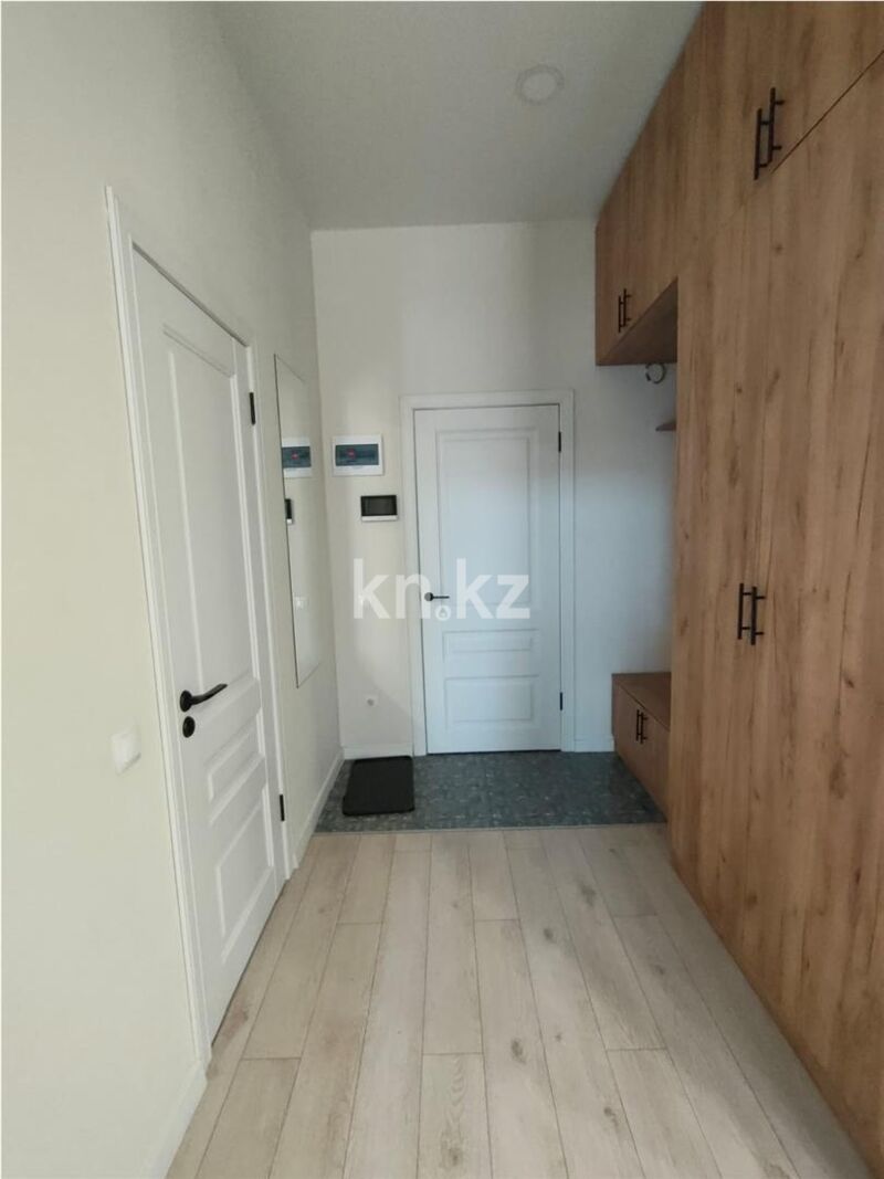 Продажа 1-комнатной квартиры, 41 м² - Продажа однокомнатных квартир на Юго-Востоке Караганды - страница 6 фото 10 из 17