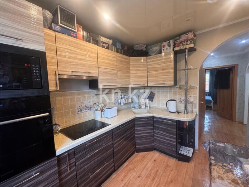 Продажа 3-комнатной квартиры, 63 м² - Продажа трехкомнатных квартир на Юго-Востоке Караганды - страница 13 фото 9 из 12