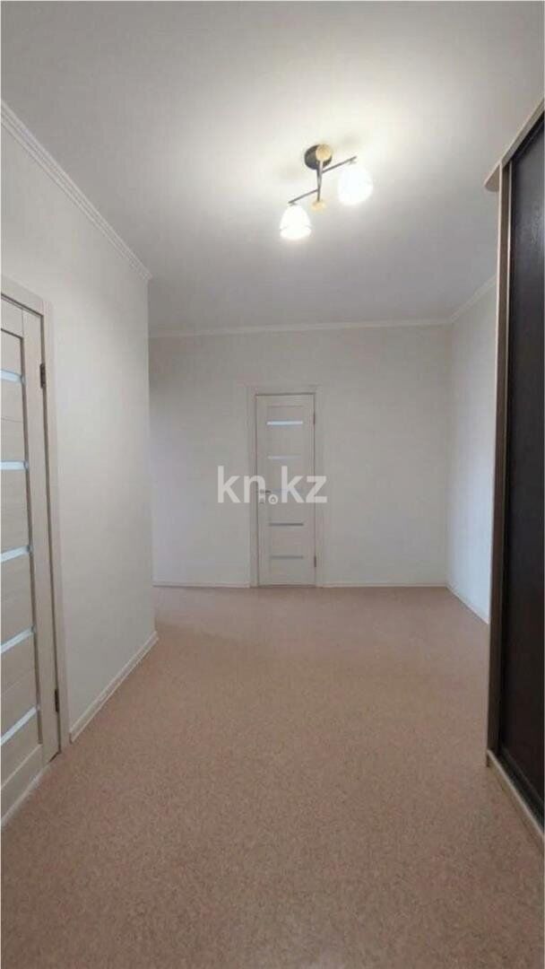 Продажа 2-комнатной квартиры, 70 м² - Продажа двухкомнатных квартир в Караганде - страница 2 фото 6 из 9