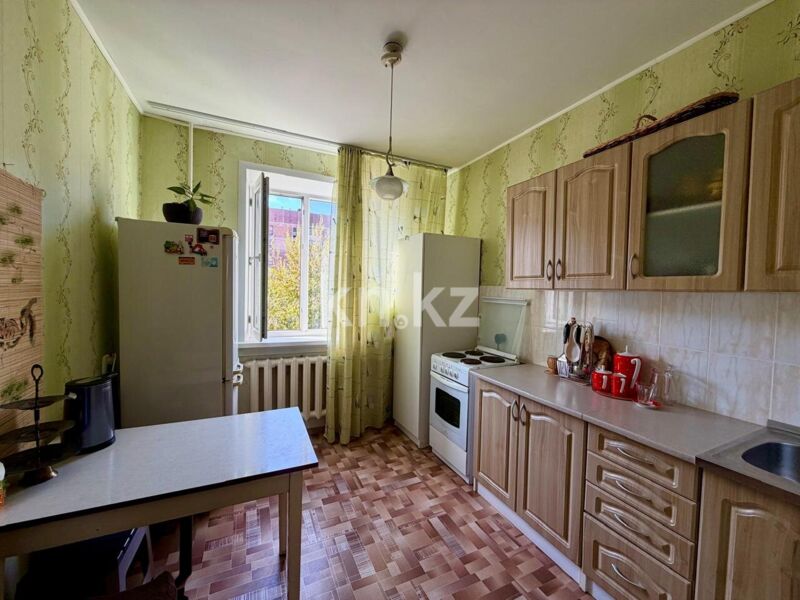 Продажа 3-комнатной квартиры, 63 м² - Продажа трехкомнатных квартир в панельном доме в Караганде - страница 5 фото 8 из 13