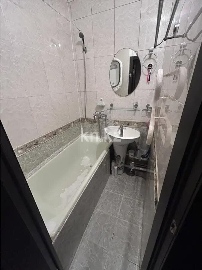 Продажа 2-комнатной квартиры, 43.8 м² - Продажа двухкомнатных квартир в панельном доме в Алматы - страница 6 фото 3 из 5