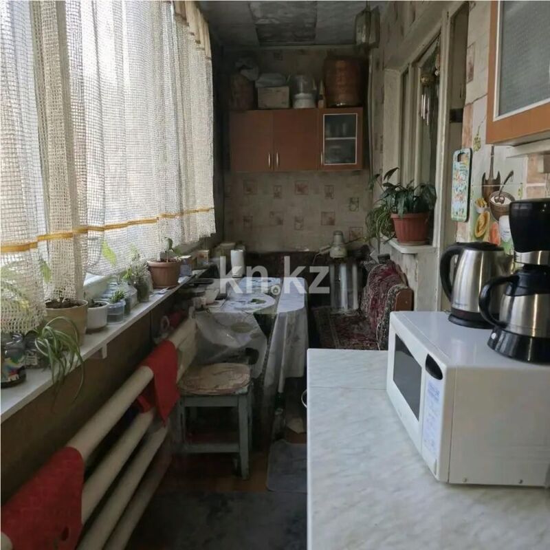 Продажа 3-комнатной квартиры, 58.3 м² - Продажа трехкомнатных квартир в Жетысуском р-не Алматы - страница 8 фото 4 из 8