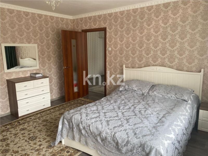 Продажа 2-комнатной квартиры, 57 м² - Продажа двухкомнатных квартир в панельном доме в Караганде - страница 16 фото 3 из 28