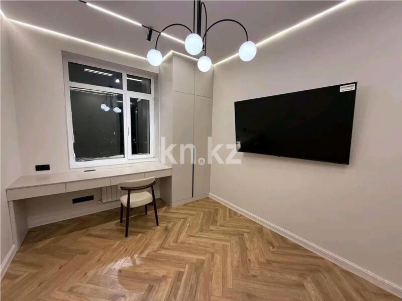 Продажа 4-комнатной квартиры, 130 м² - Продажа четырехкомнатных квартир в монолитно-каркасном доме в Караганде фото 2 из 6