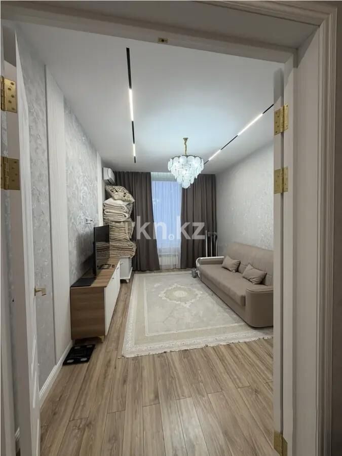 Продажа 1-комнатной квартиры, 40 м² - Продажа однокомнатных квартир в р-не Есиль Астаны - страница 23 фото 1 из 4