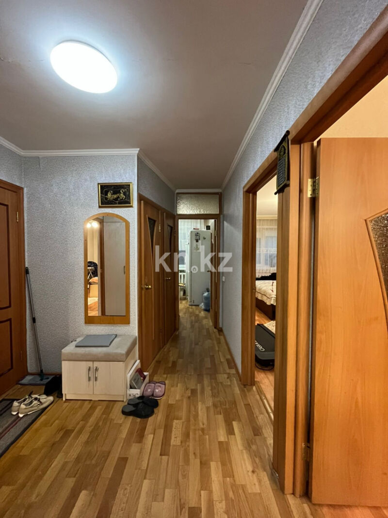 Продажа 4-комнатной квартиры, 77 м² - Продажа четырехкомнатных квартир в панельном доме в Караганде - страница 6 фото 10 из 18