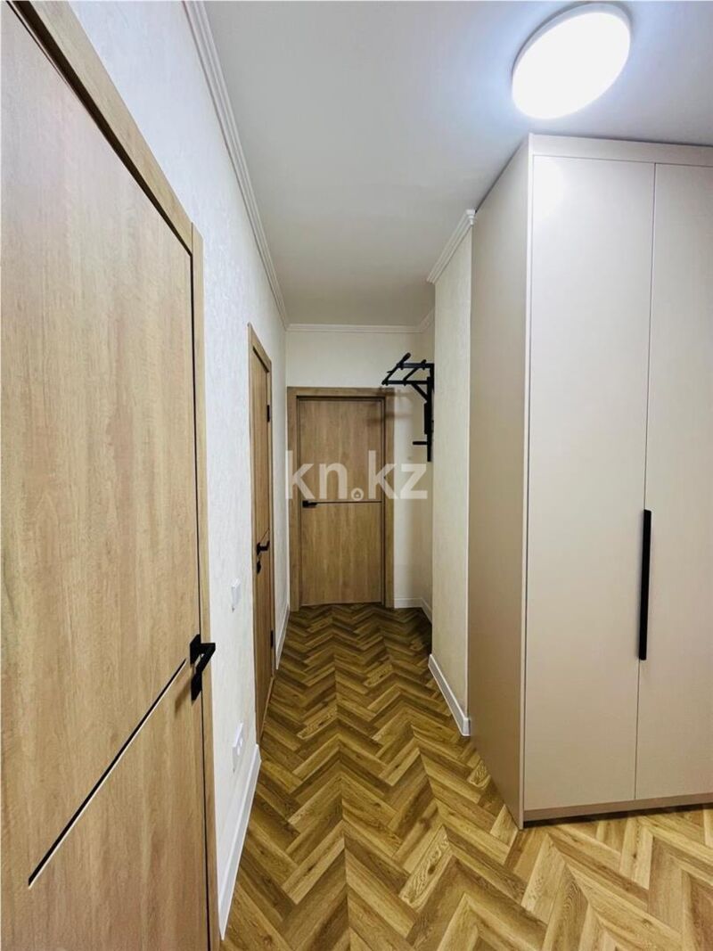 Продажа 2-комнатной квартиры, 73 м² - Продажа квартир в блочном доме в Караганде - страница 2 фото 14 из 18