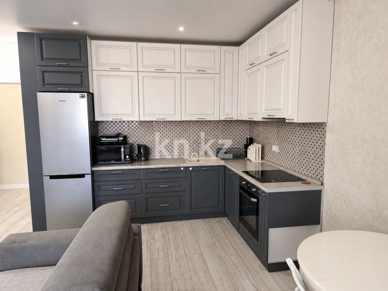 Продажа 3-комнатной квартиры, 69 м² - Продажа квартир на Юго-Востоке Караганды - страница 2 фото 3 из 14