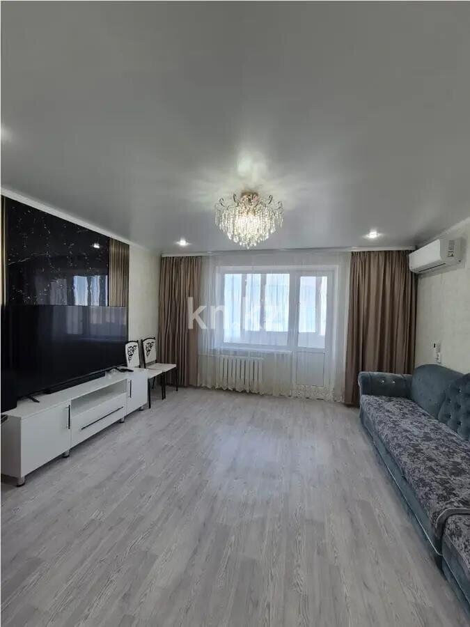 Продажа 3-комнатной квартиры, 92 м² - Продажа трехкомнатных квартир в панельном доме в Караганде фото 1 из 7