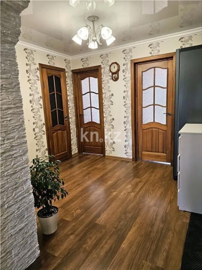 Продажа 3-комнатной квартиры, 60 м² - Продажа квартир в Михайловке Караганды - страница 2 фото 7 из 7