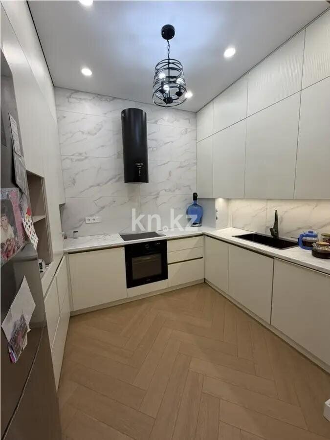 Продажа 3-комнатной квартиры, 103 м² - Продажа квартир от собственников в Караганде фото 5 из 8