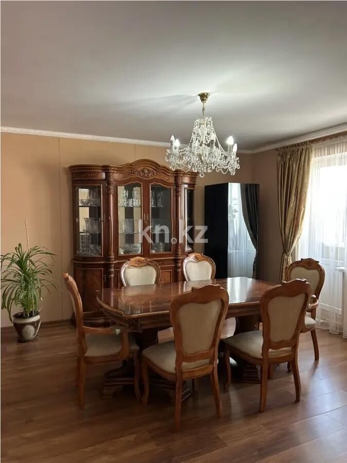 Продажа 4-комнатной квартиры, 80 м² - Продажа четырехкомнатных квартир в панельном доме в Караганде - страница 3 фото 1 из 7