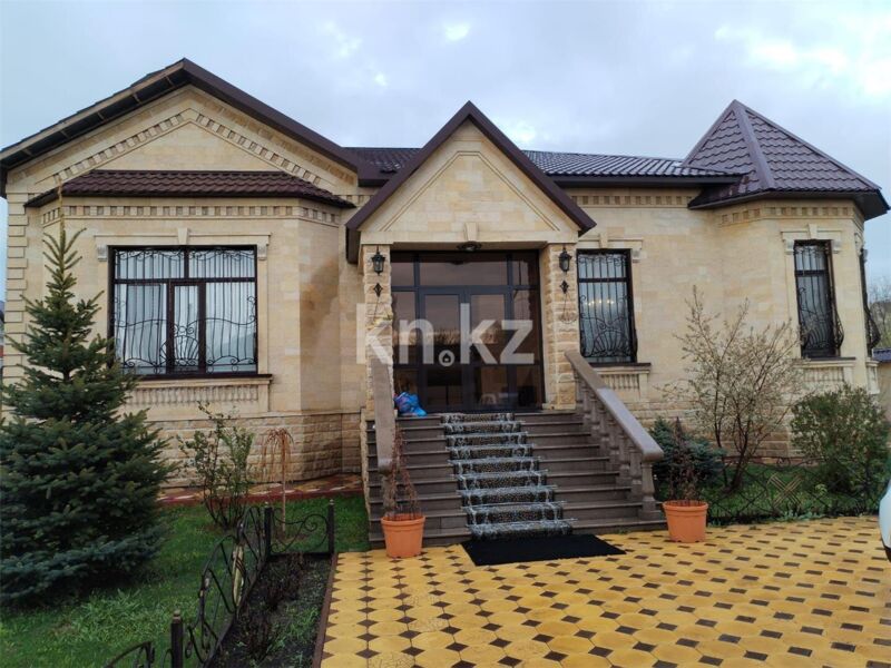 Продажа 8-комнатного дома, 400 м² - Продажа земельных участков в Темиртау фото 11 из 44
