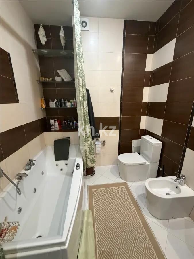 Продажа 4-комнатной квартиры, 208 м² - Продажа четырехкомнатных квартир в Медеуском р-не Алматы фото 4 из 4