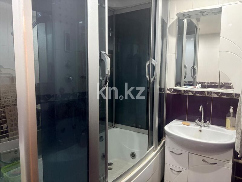 Продажа 4-комнатной квартиры, 97 м² - Продажа четырехкомнатных квартир в кирпичном доме в Караганде фото 21 из 28