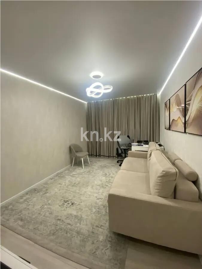Продажа 4-комнатной квартиры, 92 м² - Продажа четырехкомнатных квартир в кирпичном доме в Казахстане - страница 12 фото 1 из 8