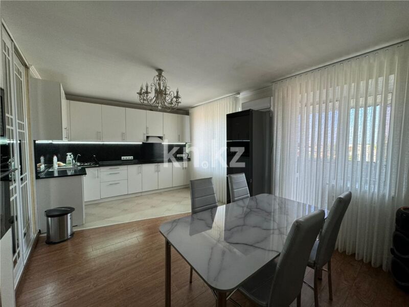 Продажа 5-комнатной квартиры, 160 м² - Продажа пятикомнатных и более квартир в кирпичном доме в Казахстане - страница 3 фото 9 из 10