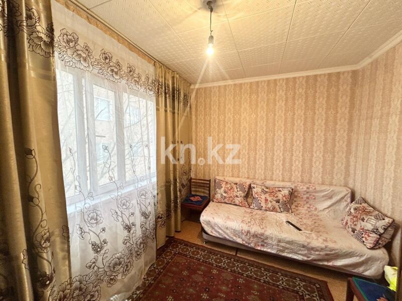 Продажа 3-комнатной квартиры, 47 м² - Продажа трехкомнатных квартир в Майкудуке Караганды - страница 2 фото 6 из 15