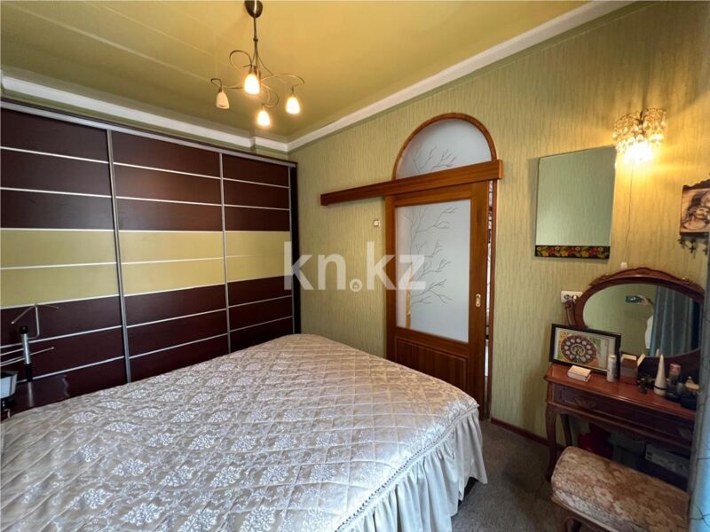 Продажа 3-комнатной квартиры, 65 м² - Продажа трехкомнатных квартир в кирпичном доме в Караганде - страница 17 фото 3 из 15