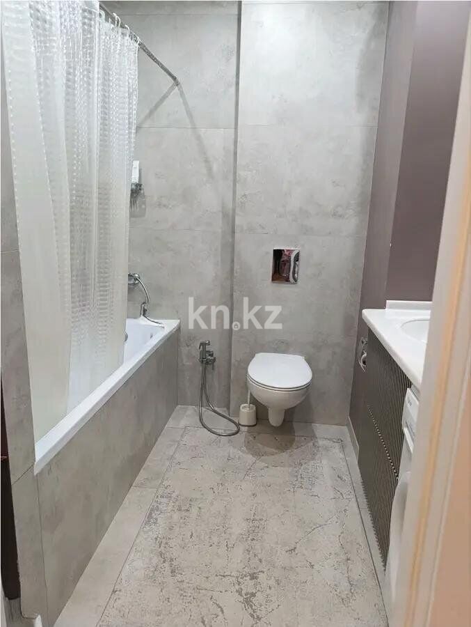Продажа 3-комнатной квартиры, 60 м² - Продажа трехкомнатных квартир от собственников в Казахстане - страница 15 фото 4 из 5