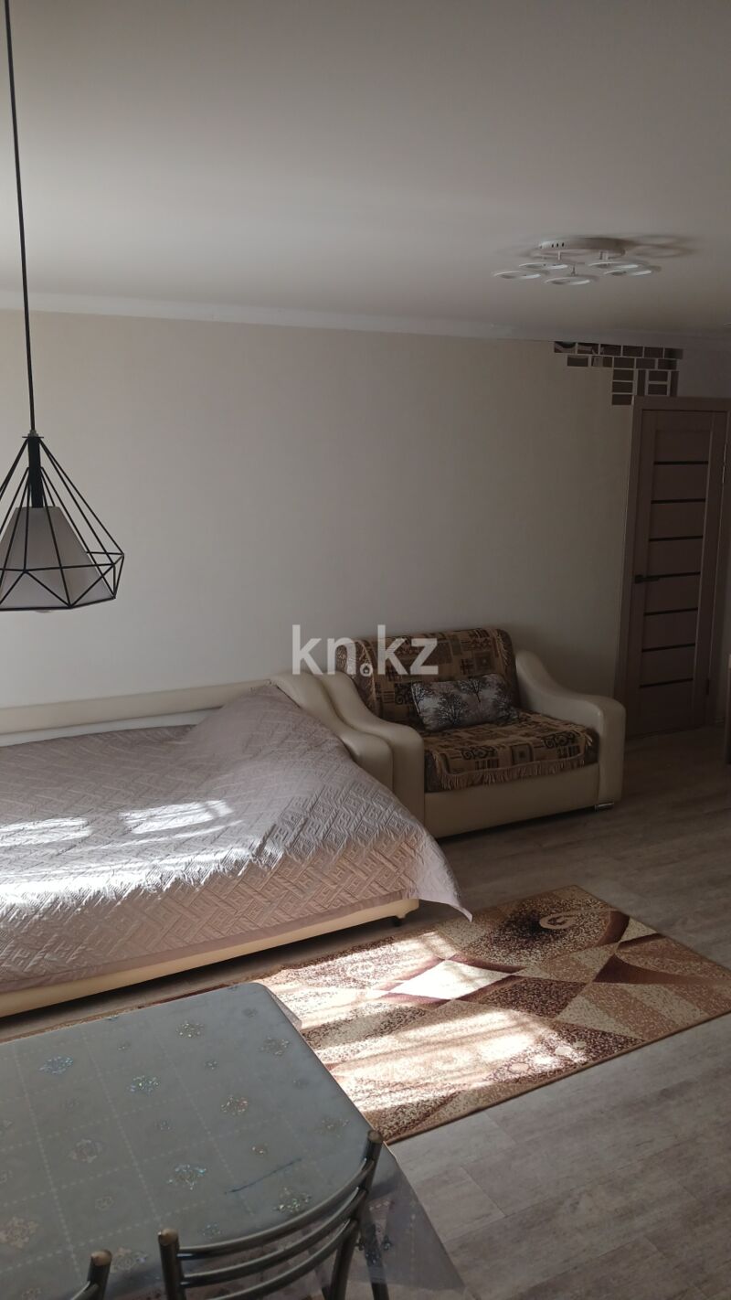 Аренда 1-комнатной квартиры посуточно, 38 м² - Аренда квартир посуточно в Казахстане - страница 11 фото 13 из 19