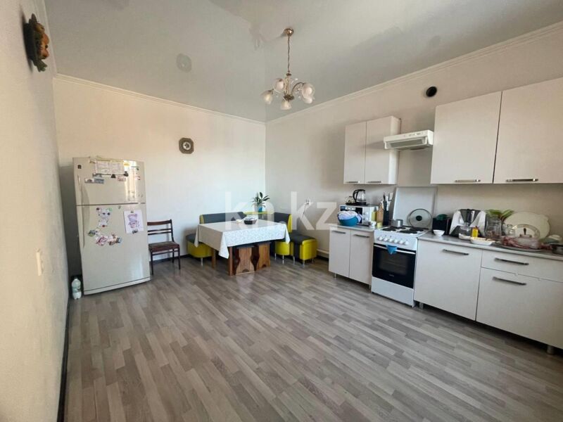 Продажа 5-комнатного дома, 181 м² - Продажа домов, коттеджей в Караганде - страница 4 фото 10 из 19
