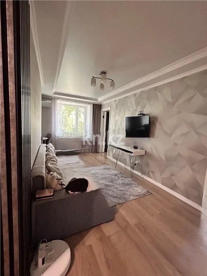 Продажа 3-комнатной квартиры, 51 м² - Продажа трехкомнатных квартир в кирпичном доме в Караганде - страница 18 фото 2 из 6