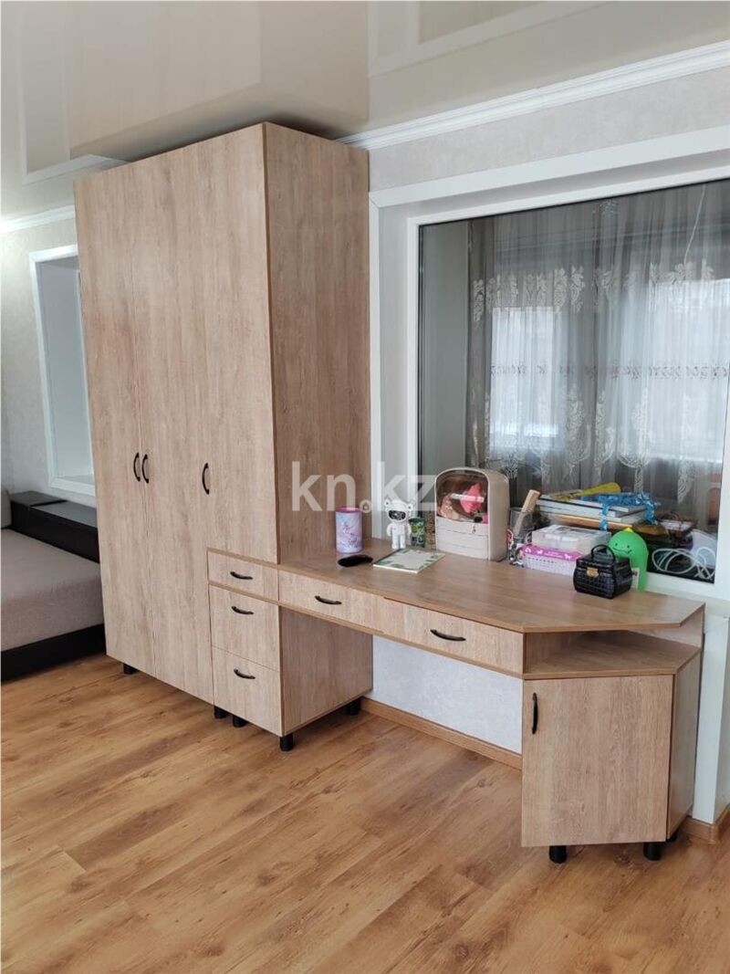 Продажа 4-комнатной квартиры, 97 м² - Продажа четырехкомнатных квартир в кирпичном доме в Караганде фото 15 из 28